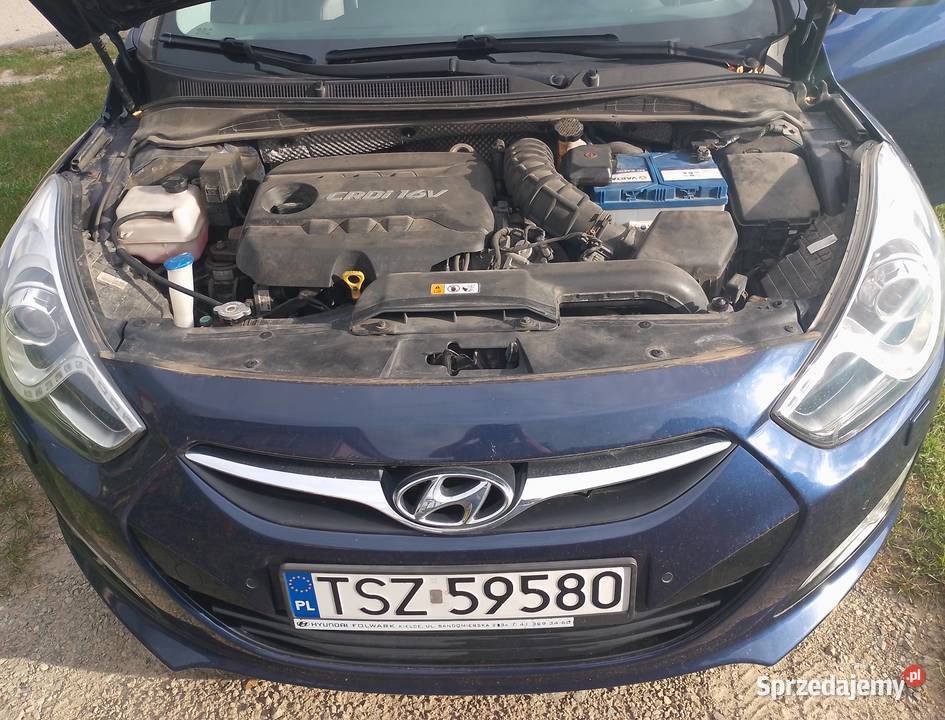 Hyundai i40 Premium Full wyposażenie Rok produkcji 2012 Samochody osobowe Osiek