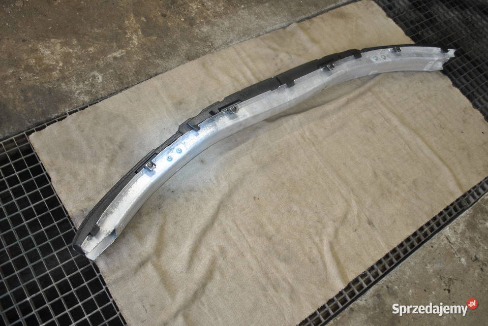 Belka przednia wzmocnienie BMW E60 E61 Poręba sprzedam