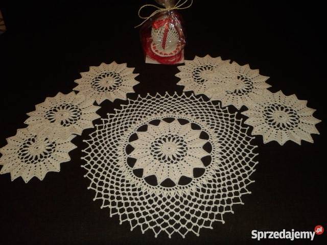 Serwetki szydełkowe komplet Częstochowa sprzedam