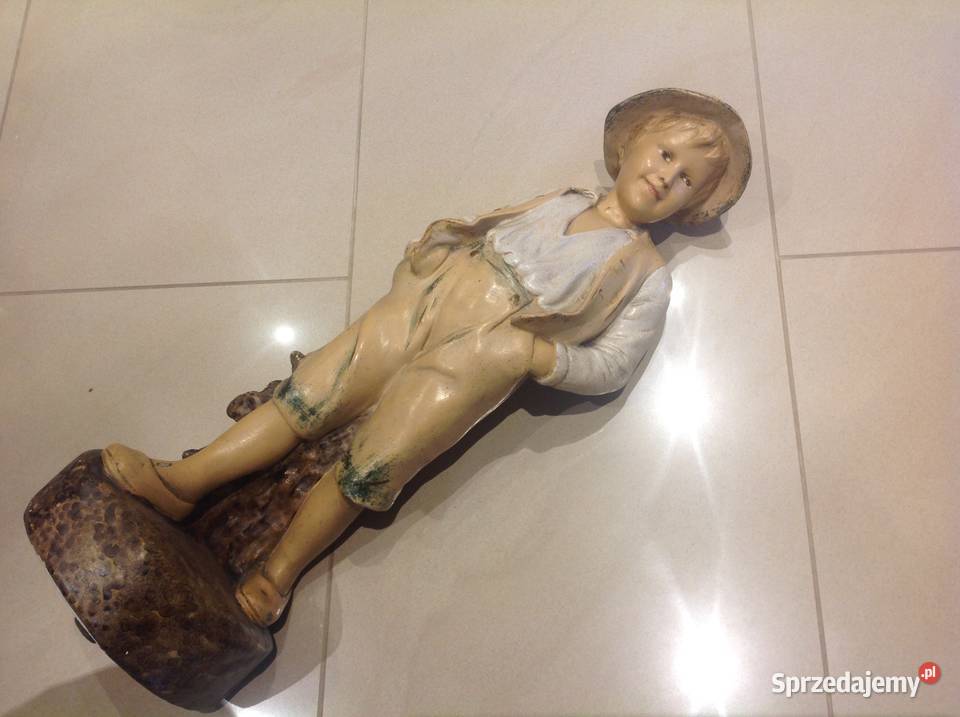 Figurka Chłopca 50 Stara beżowy Nowa Sól