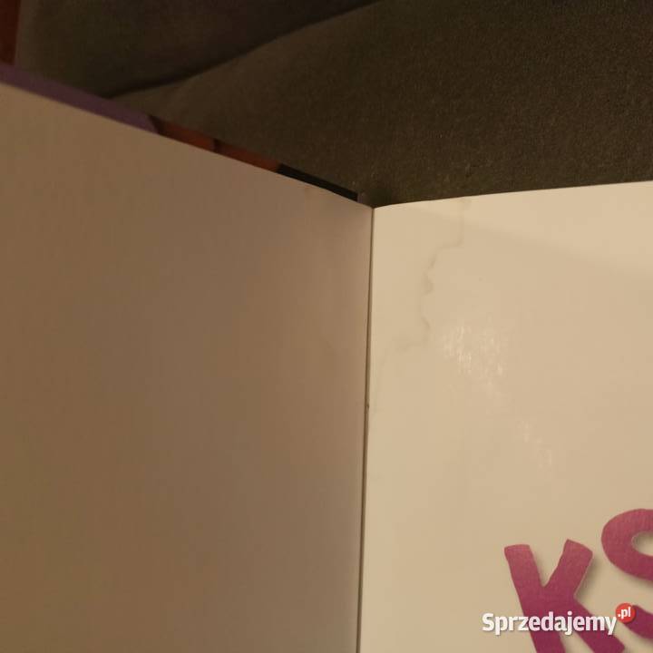 Książka Księga wiedzy w pytaniach i podkarpackie Strzyżów