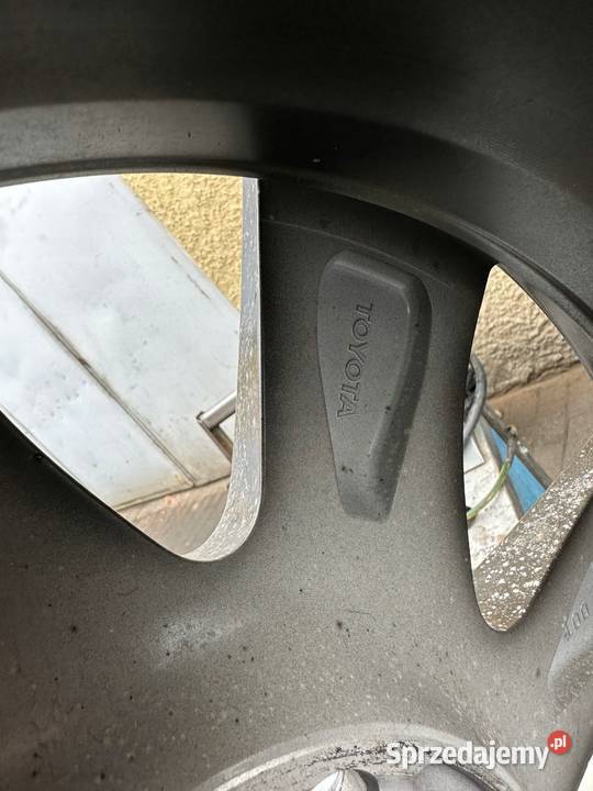 Koła Zima Toyota Avensis RAV4 2155517 7000 Rok produkcji 2016
