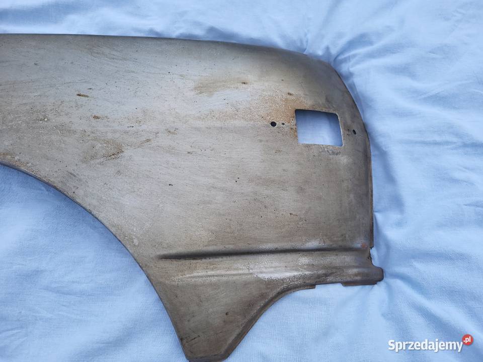 Wartburg 353 Nowy błotnik prawy przód osobowe Błotniki