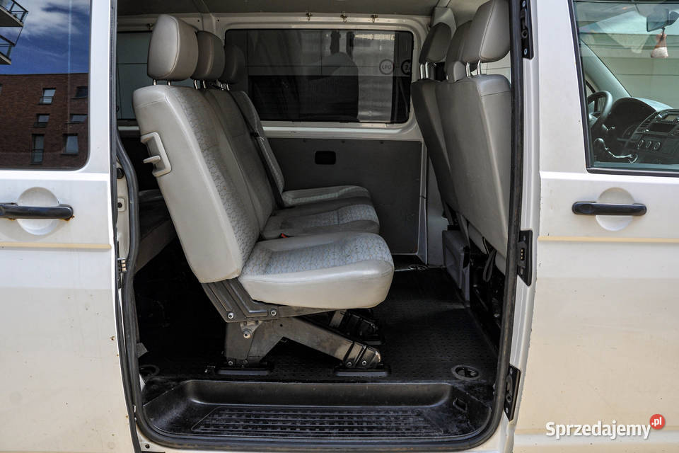 Volkswagen Transporter 20TDI 140 2010 r Lift nieuszkodzony Transporter Wrocław