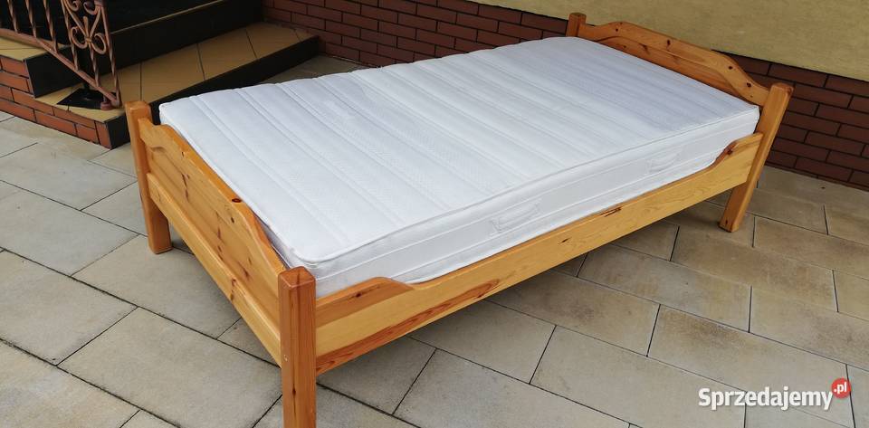 Łóżko sosnowe drewniane 100x200 z materacem Łóżka i materace Sulbiny