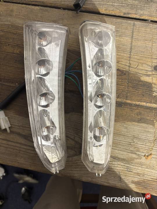 Kierunkowskazy prawy lewy Peugeot Speedfight 4 lubuskie Drezdenko sprzedam