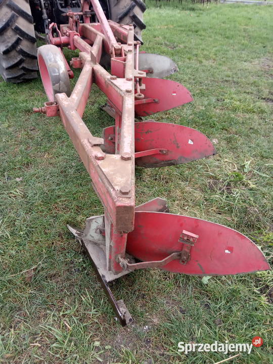 Pług 4 skibowy Unia Grudziądz
