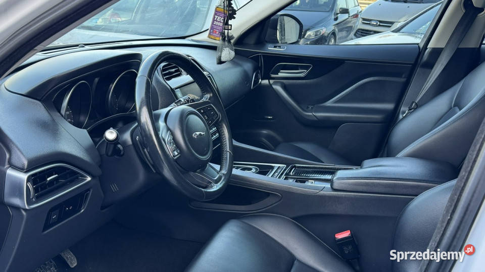 Jaguar FPACE 20 4WD 296 Pakiet black Skóry czujnik deszczu F-Pace Gdynia