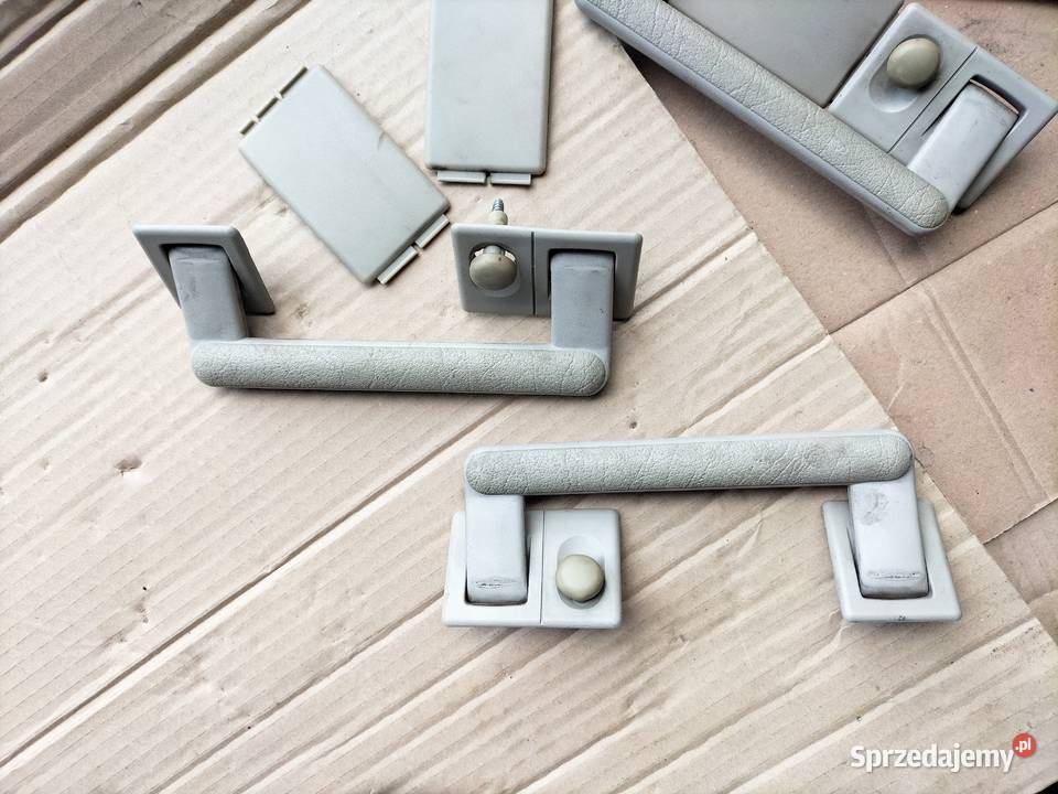 AUDI 80B3 80 B3 USA UCHWYT RĄCZKA PODSUFITKI osobowe Kamień-Kolonia