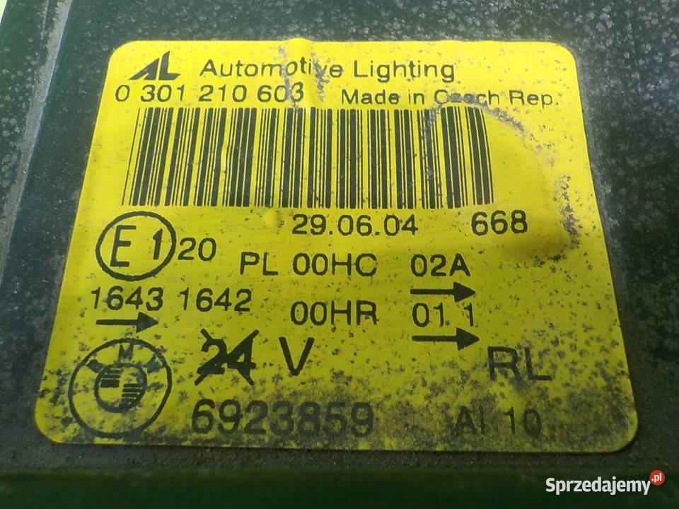 BMW X3 E83 30 B 04r 5D lampa lewa przod Suków