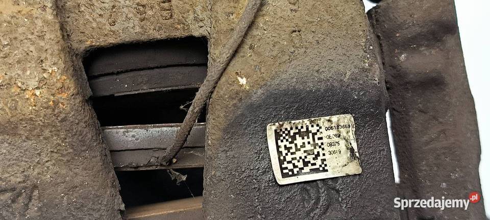 ZACISK HAMULCOWY PRZÓD LEWY FIAT FIORINO osobowe