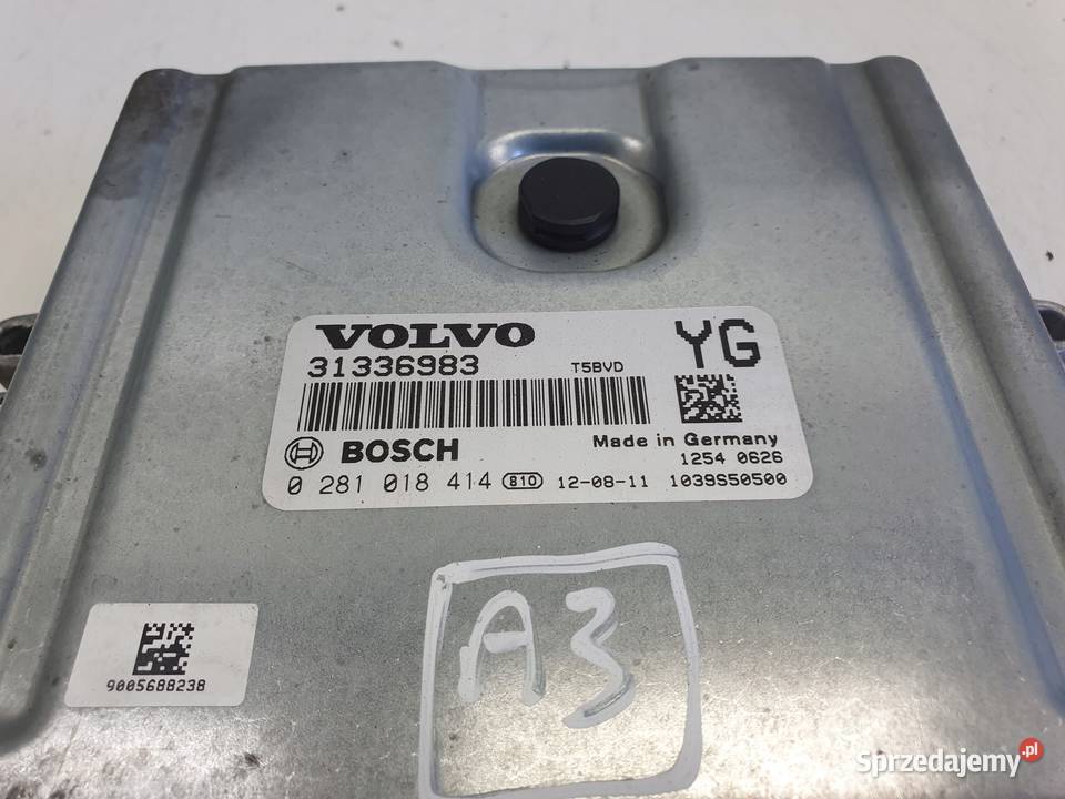 Volvo V40 II 20 D3 STEROWNIK SILNIKA komputer