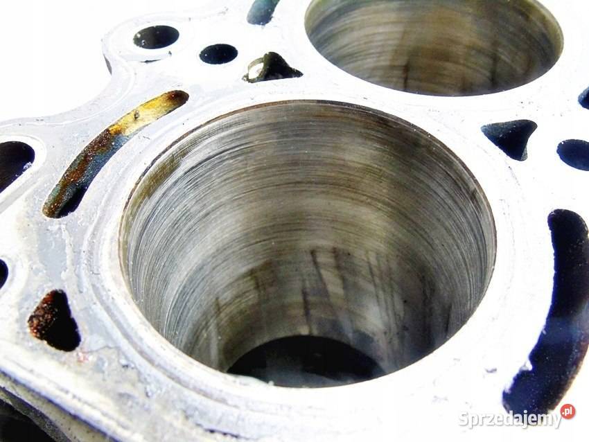 BLOK SILNIKA 10 16V VVTI TOYOTA YARIS 1SZ osobowe Sosnowiec