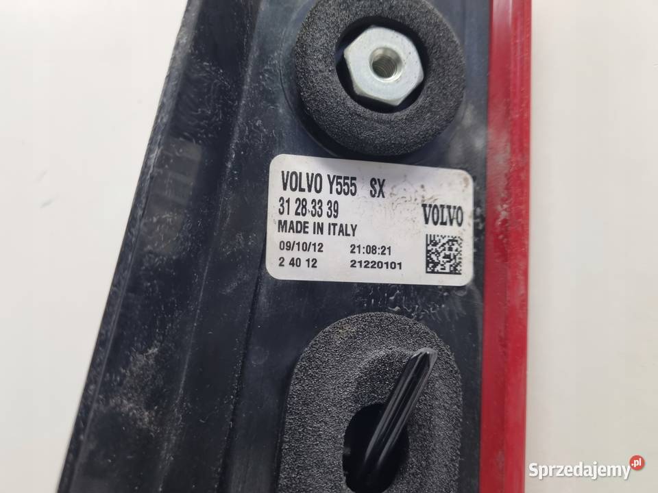 Volvo V40 II 1216r TYLNIA TYLNA LAMPA LEWA lewy Chełm