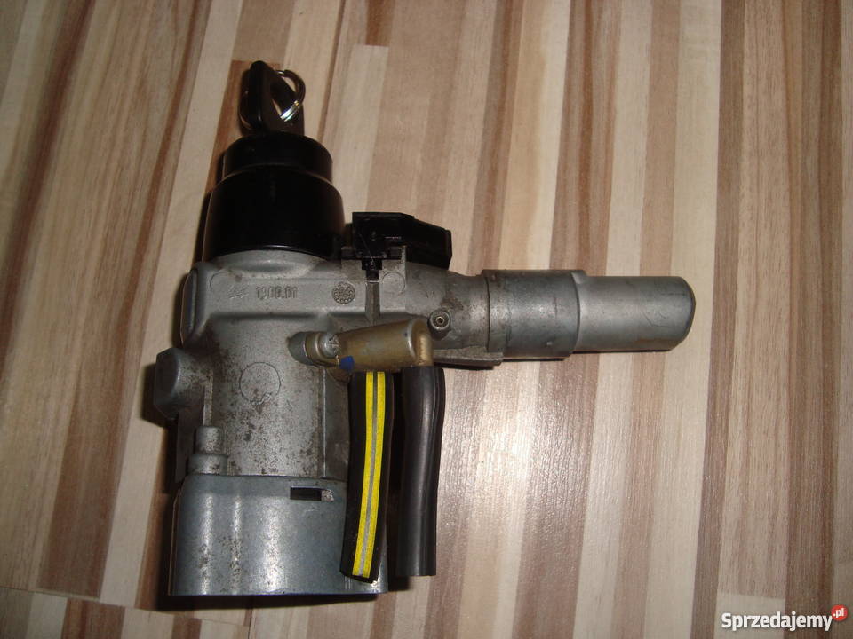 Mercedes w124 30d automat Stacyjka stacyjki i kluczyki Rząśnia