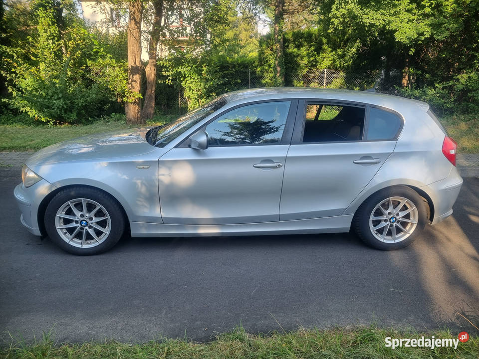 BMW E87 120i benzyna klima czujniki parkowania śląskie Bielsko-Biała sprzedam