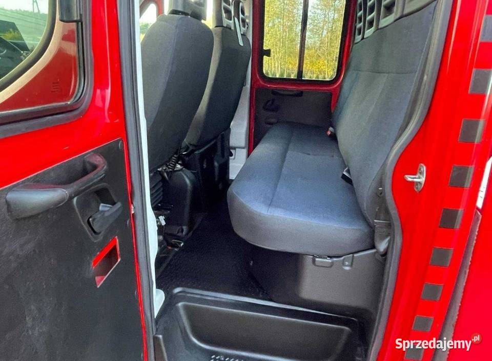 Laweta IVECO 2018r 7 miejsc 30D 180 Zamiana na Ostrowiec Świętokrzyski
