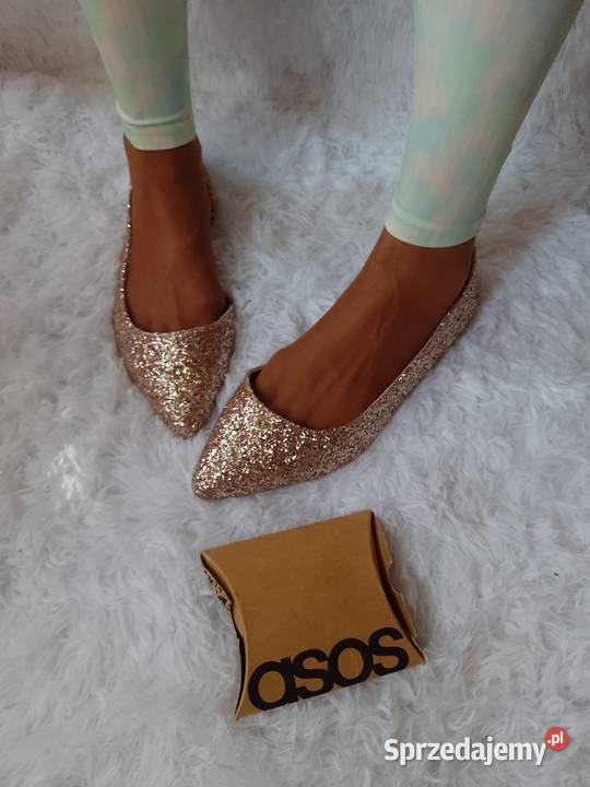 43 ASOS DesignZłote bogato zdobione baleriny Asos Kraków