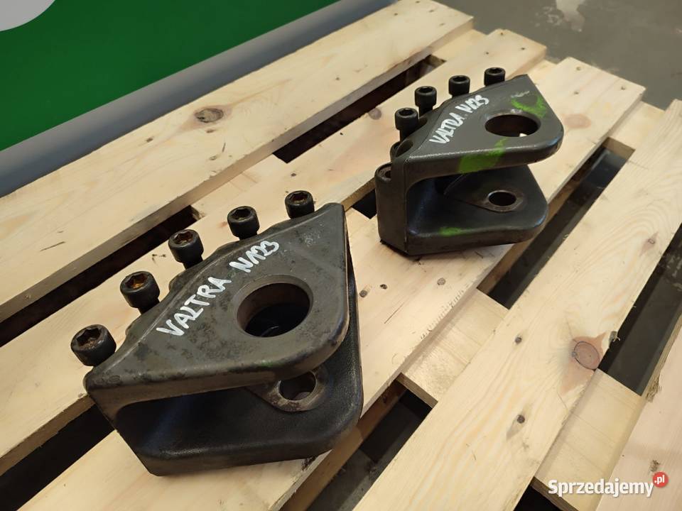 Wspornik amortyzacji osi TB091 Valtra N123 Wilkowo sprzedam