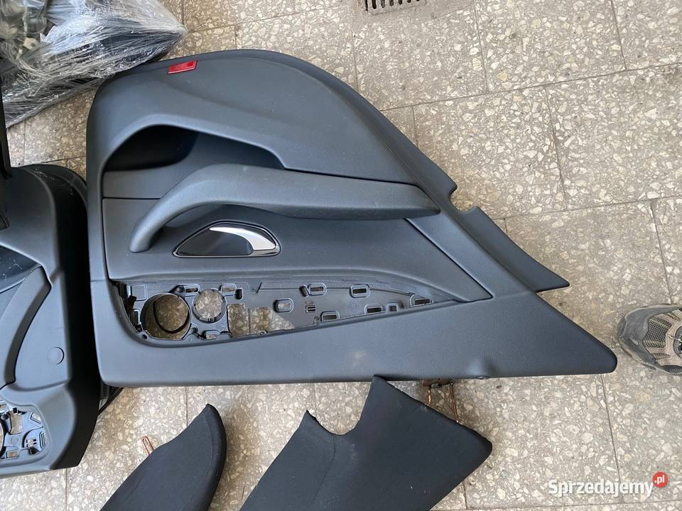 FOTELE TAPICERKA MERCEDES W 213 kombi Wola Murowana sprzedam