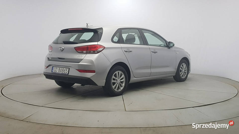 Hyundai i30 15 DPI Classic Z polskiego salonu czujnik parkowania Warszawa