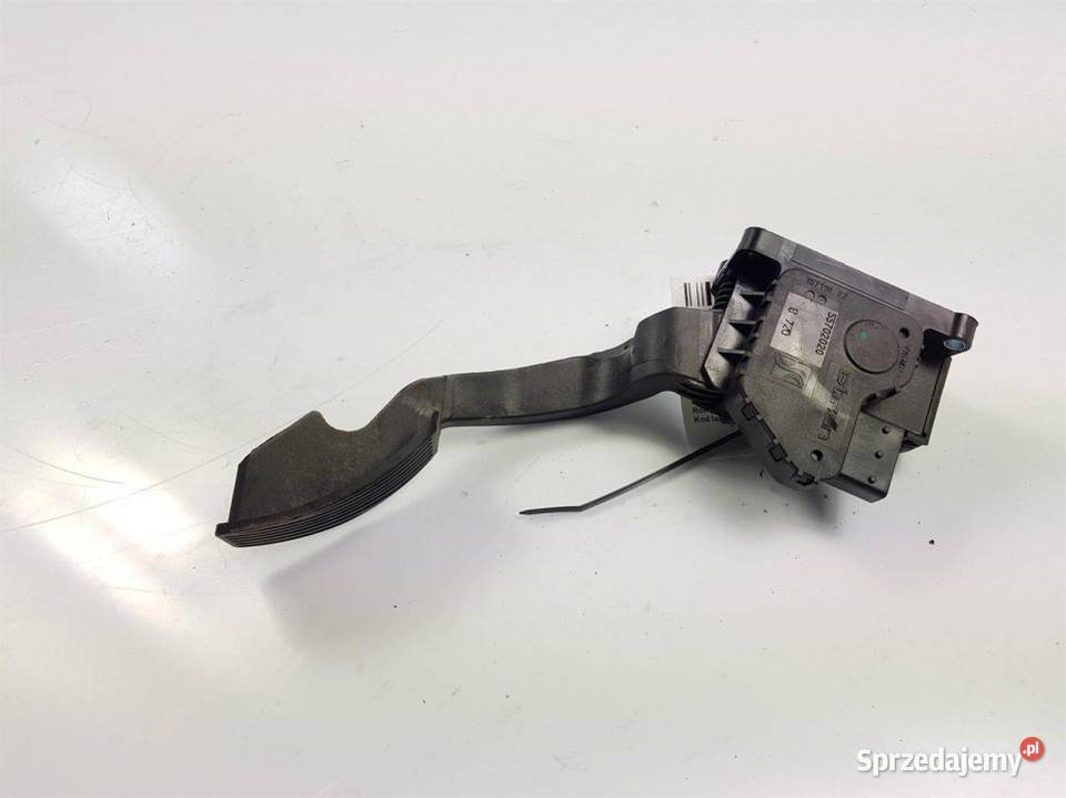 PEDAŁ PUNTO 55702020 osobowe kujawsko-pomorskie Lipno sprzedam