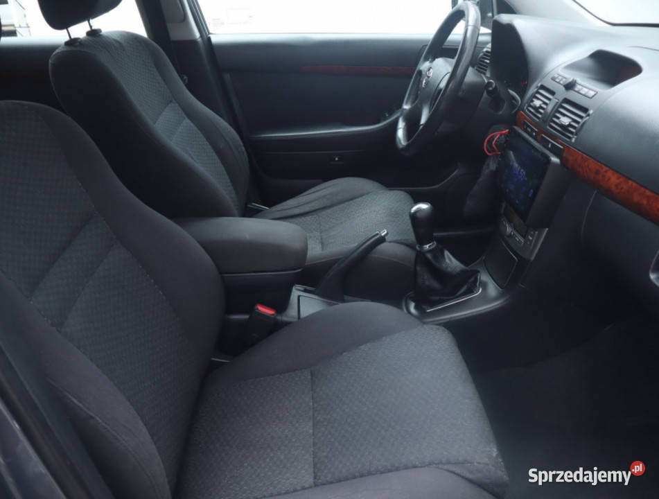 Toyota Avensis 18 VVTi 95KM
