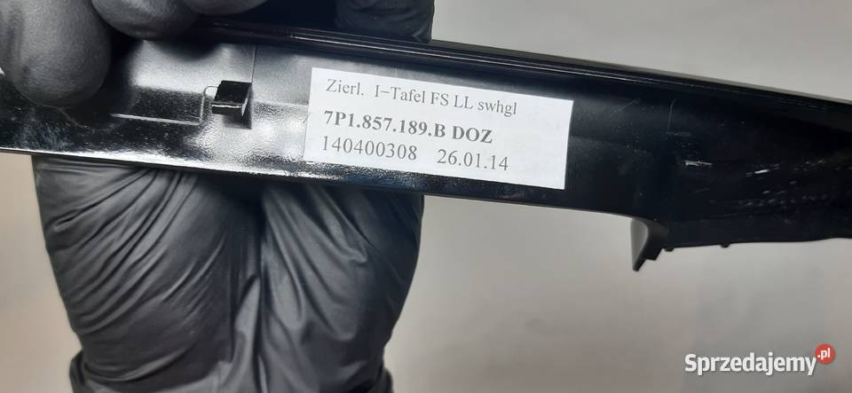 OBUDOWA RAMKA ZEGARÓW VW TOUAREG 7P 7P1857221 Mielęcin