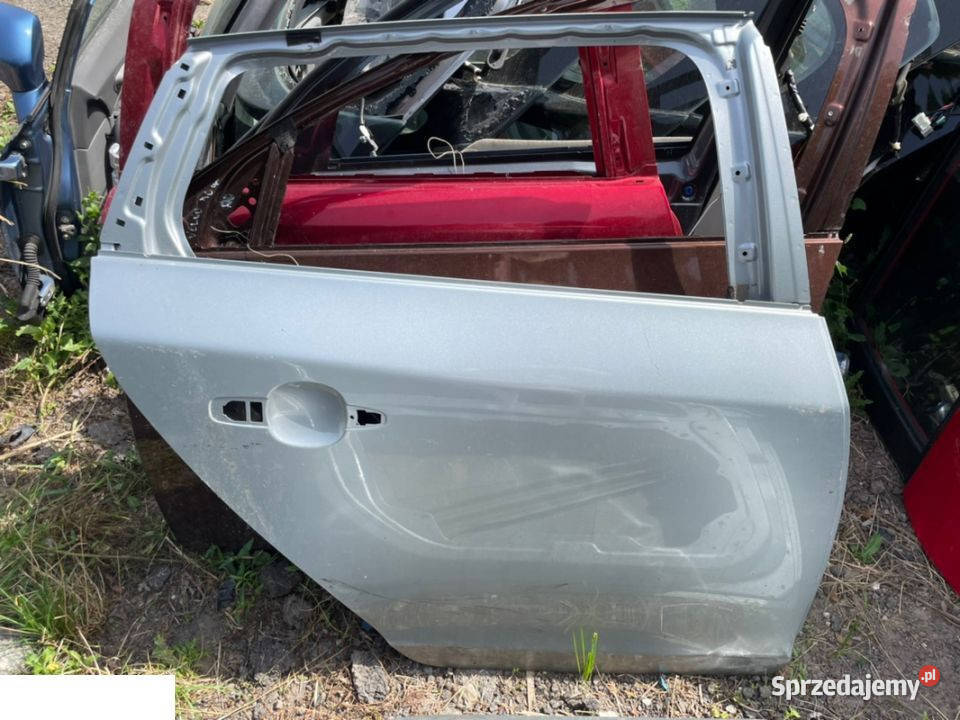 Volvo V60 12 drzwi prawy tył Kozubszczyzna sprzedam