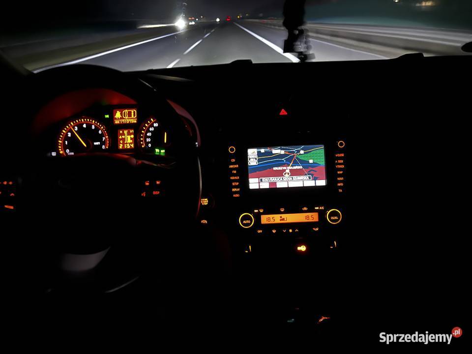 Toyota avensis t27 18 benz Szubin