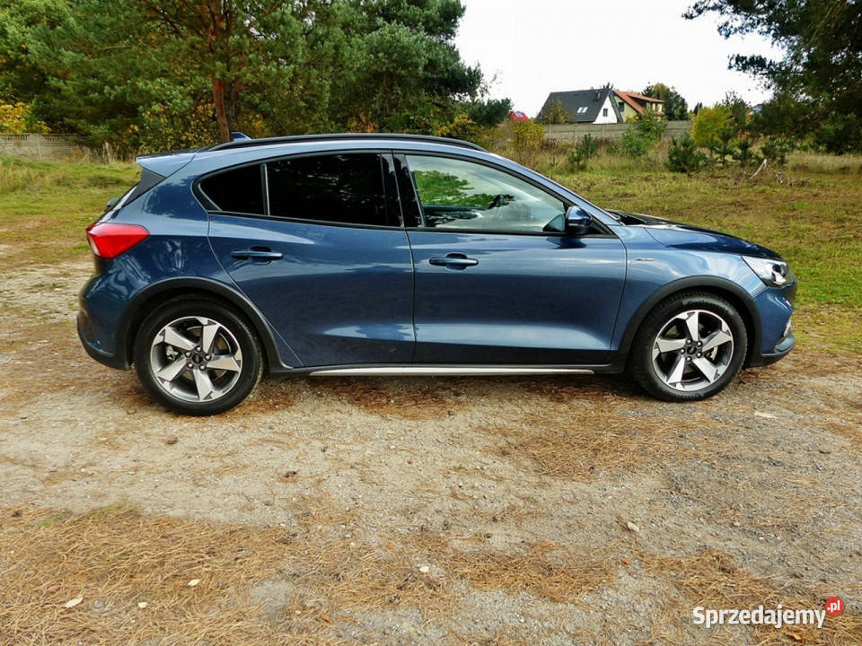 Ford Focus 10 EB ACTIVEClimatronicAluNaviLEDHead 1000cm3 Piła