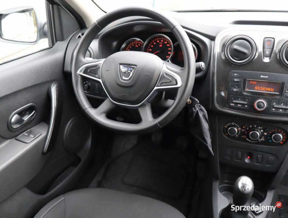 Dacia Logan 10 SCe ABS Piaseczno