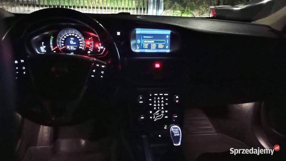 Volvo v40 2013 Piaseczno