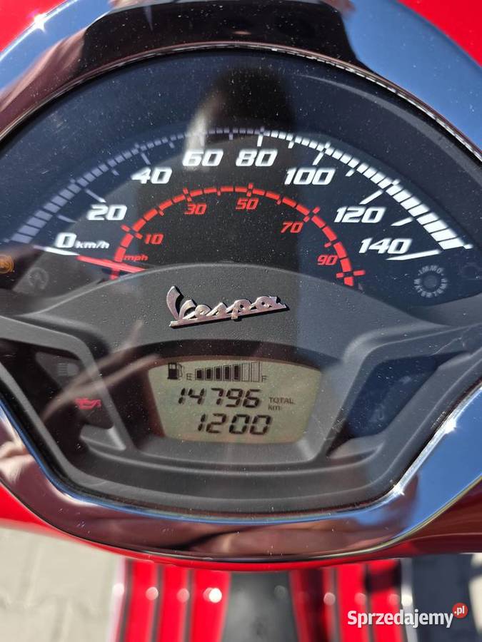 Piaggio Vespa GTS 125 Super ABS 2019 r Kraków sprzedam