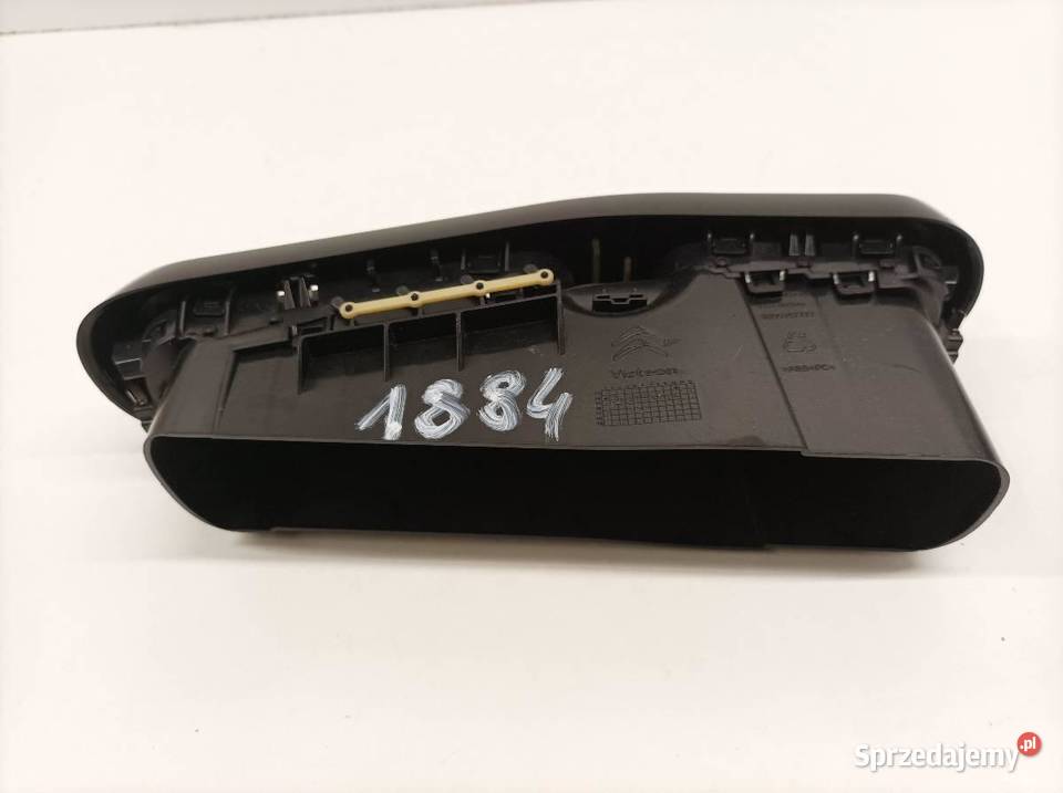 KRATKI NAWIEWU ŚRODKOWA DESKI EU 9800167777 Rok produkcji 2015