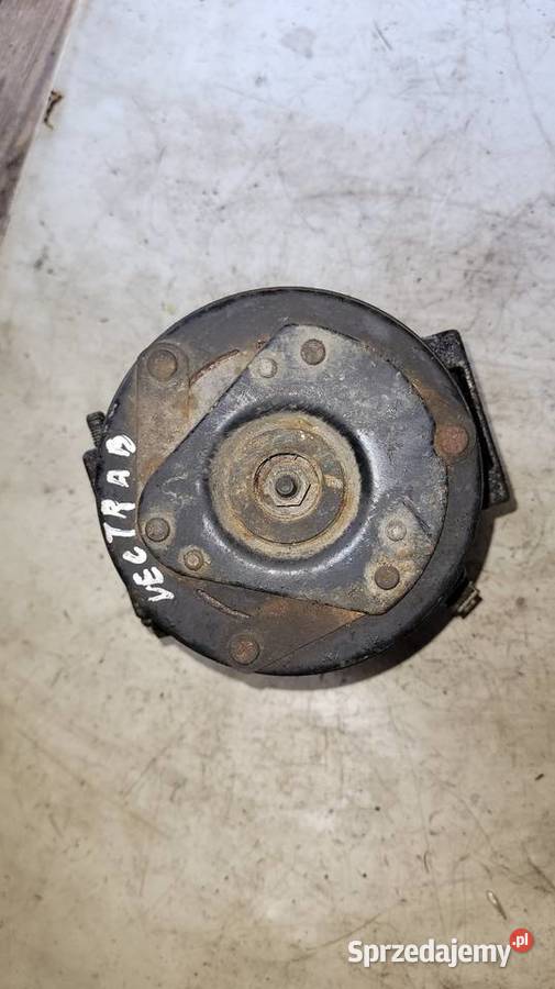 Kompresor klimatyzacji Opel Vectra B 1135324 osobowe Kompresory klimatyzacji Łagów