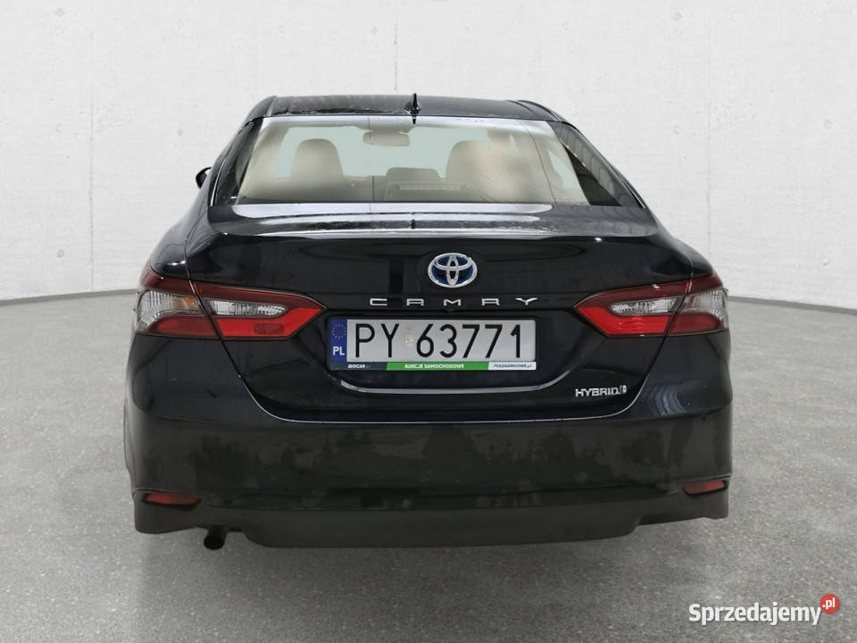 Toyota Camry IX 2018 178KM Komorniki