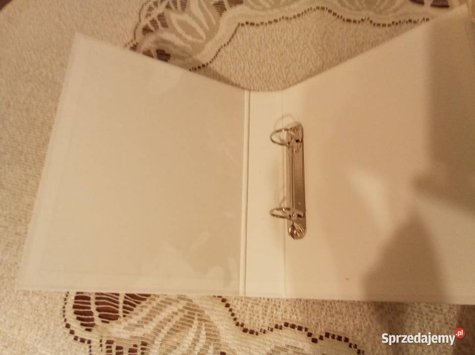 Segregator pieski z wielkimi głowami Artykuły szkolne mazowieckie sprzedam