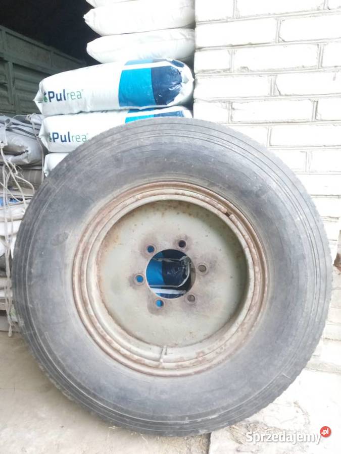 Koło 900 R20 do przyczepy D46D47 Opony rolnicze