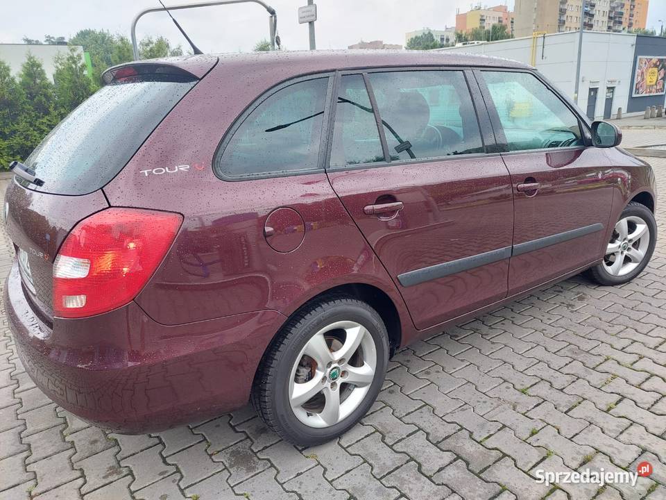 Skoda Fabia 16 TDI 2010bogata wersjaniski śląskie Bielsko-Biała