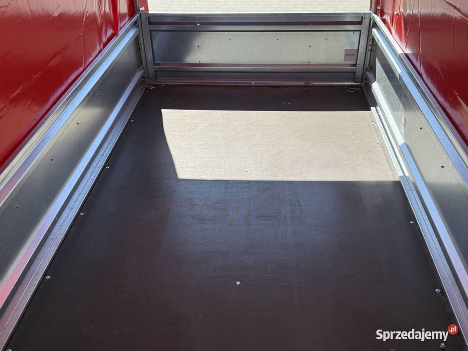 TEMARED PRO 26122 przyczepa dwuosiowa z plandeką Cegielsko sprzedam