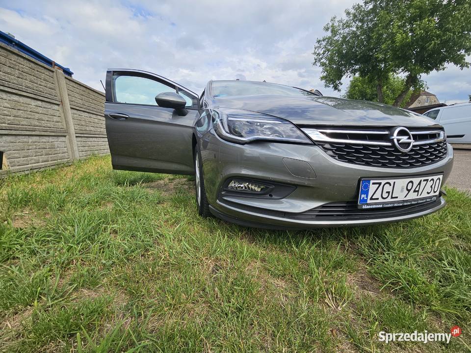 Opel Astra SportsTurer