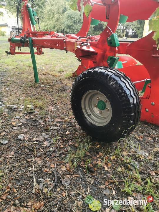Sprzedam pług obrotowy agro masz 3 3 łódzkie Rogów