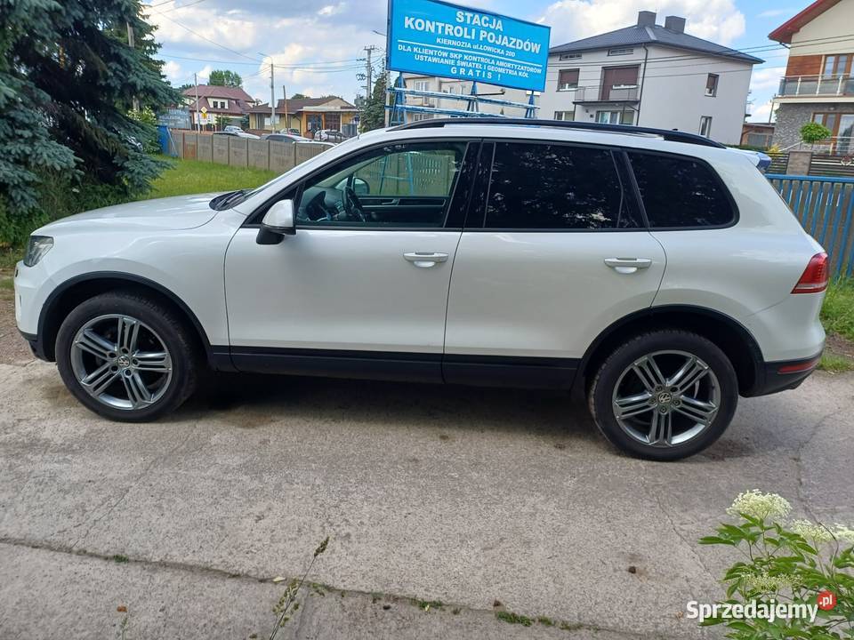 Volkswagen Touareg 30 TDI 260 Rok produkcji 2015 Pacyna