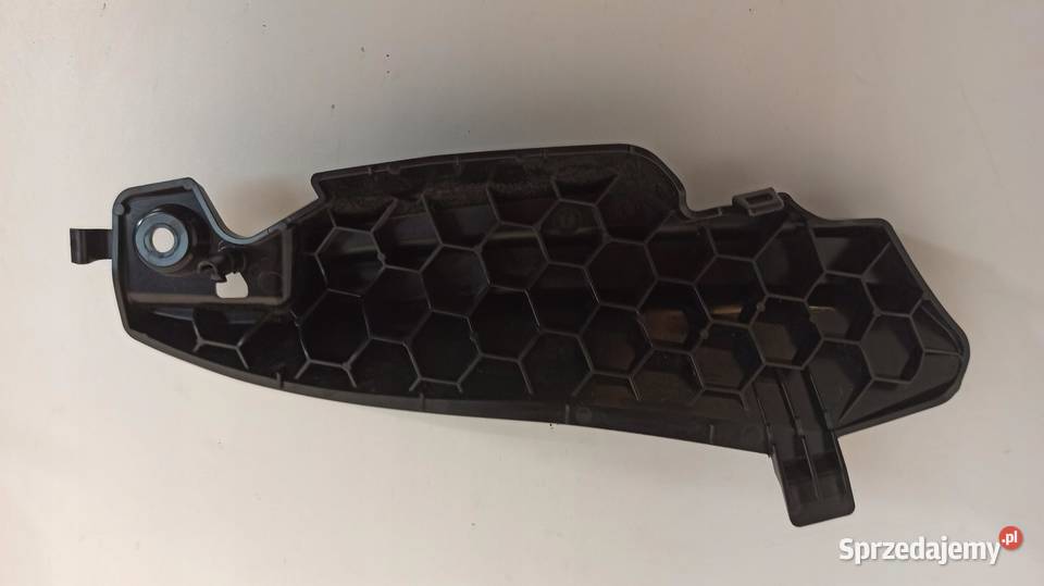 MOCOWANIE WSPORNIK PLASTIK LEWE AUDI Q2