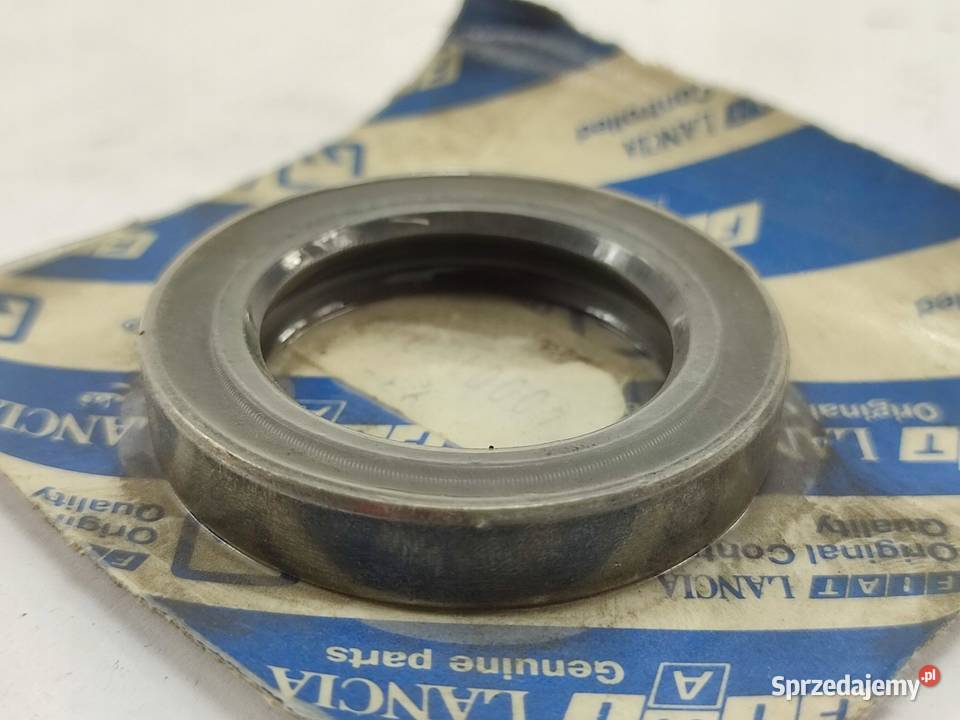 USZCZELNIACZ WAŁKA ROZRZĄDU FIAT CROMA 25 TD osobowe