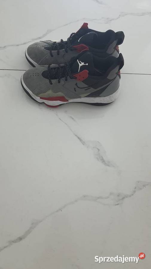 Buty sportowe Jordan Nike Szare z czerwonymi Suwałki