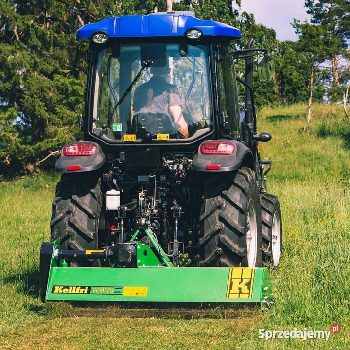Kosiarka z 16 bijakami młotkowymi o szerokości Płock
