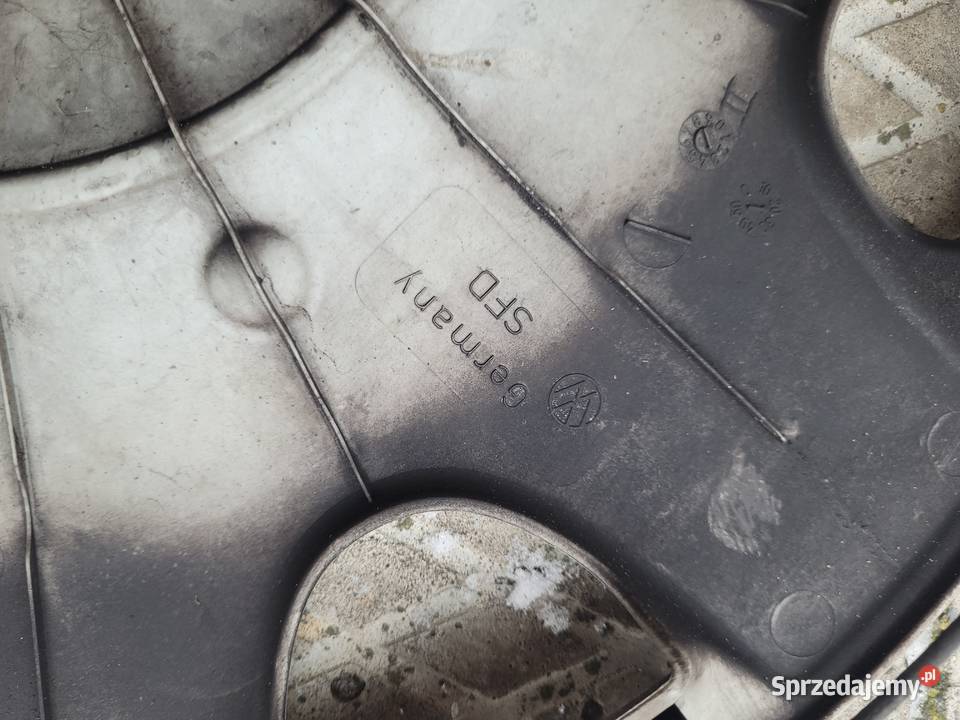 Kołpak Passat 15 1TO 601 147 C Jędrzejów