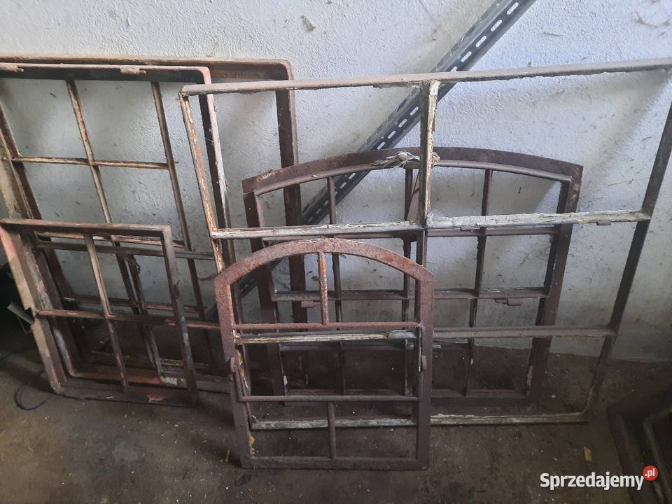 Okna zeliwne duze piekne pomorskie